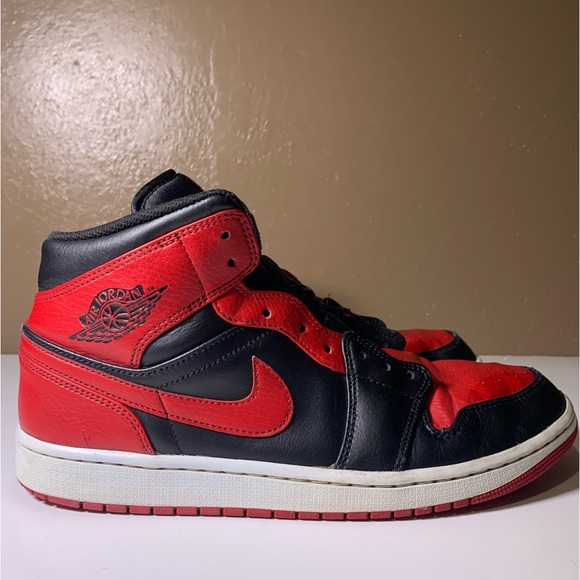 Jordan 1 mid reverse bred - Picture 4 of 9